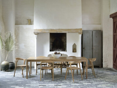 Mesa Bok de Ethnicraft en Burana