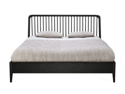 Cama Spindle de Ethnicraft en Burana