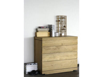 Cómoda Burger de Ethnicraft en Burana