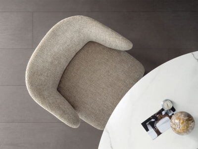 Silla Navy de Novamobili en Burana